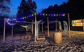 Noclegi nad jeziorem w Puszczy Zielonka